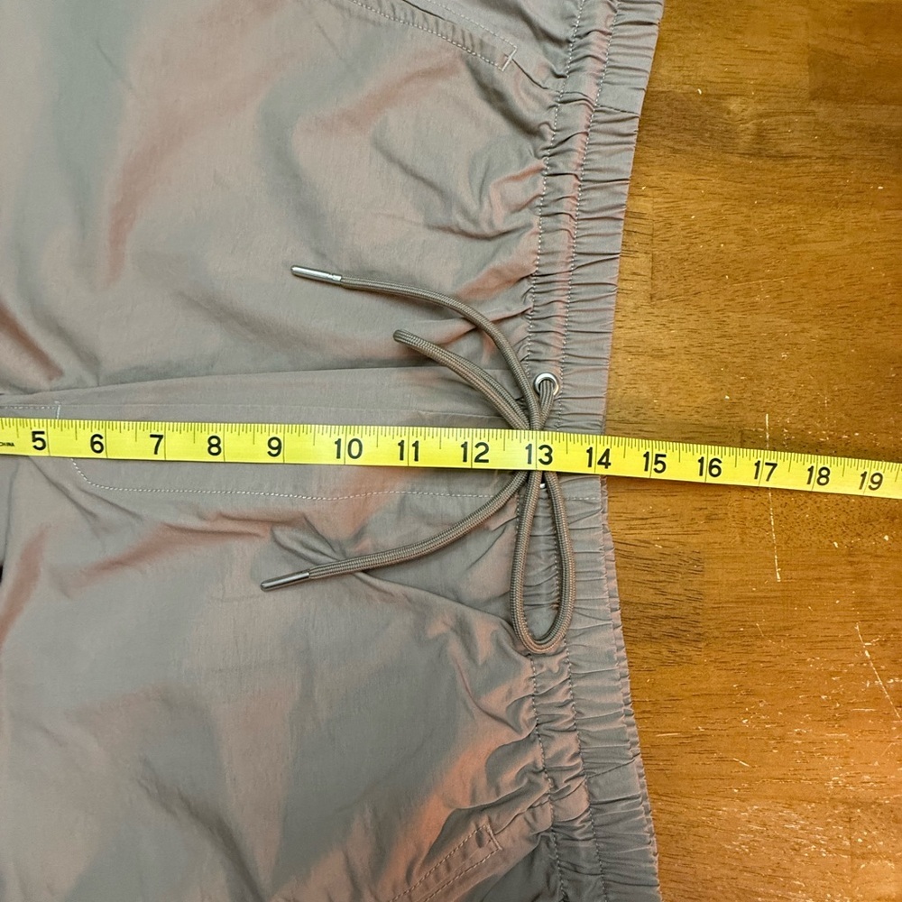 Abercrombie & Fitch Khaki Pants L - Picture 5 of 8